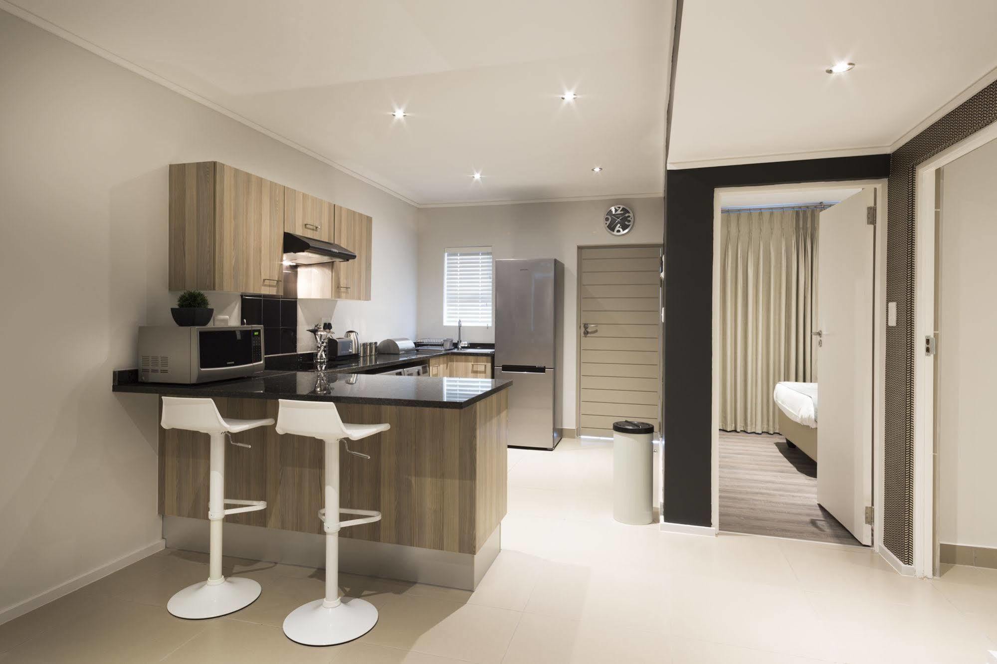 Appartamento C.A.G - Upper East Side Sandton Esterno foto