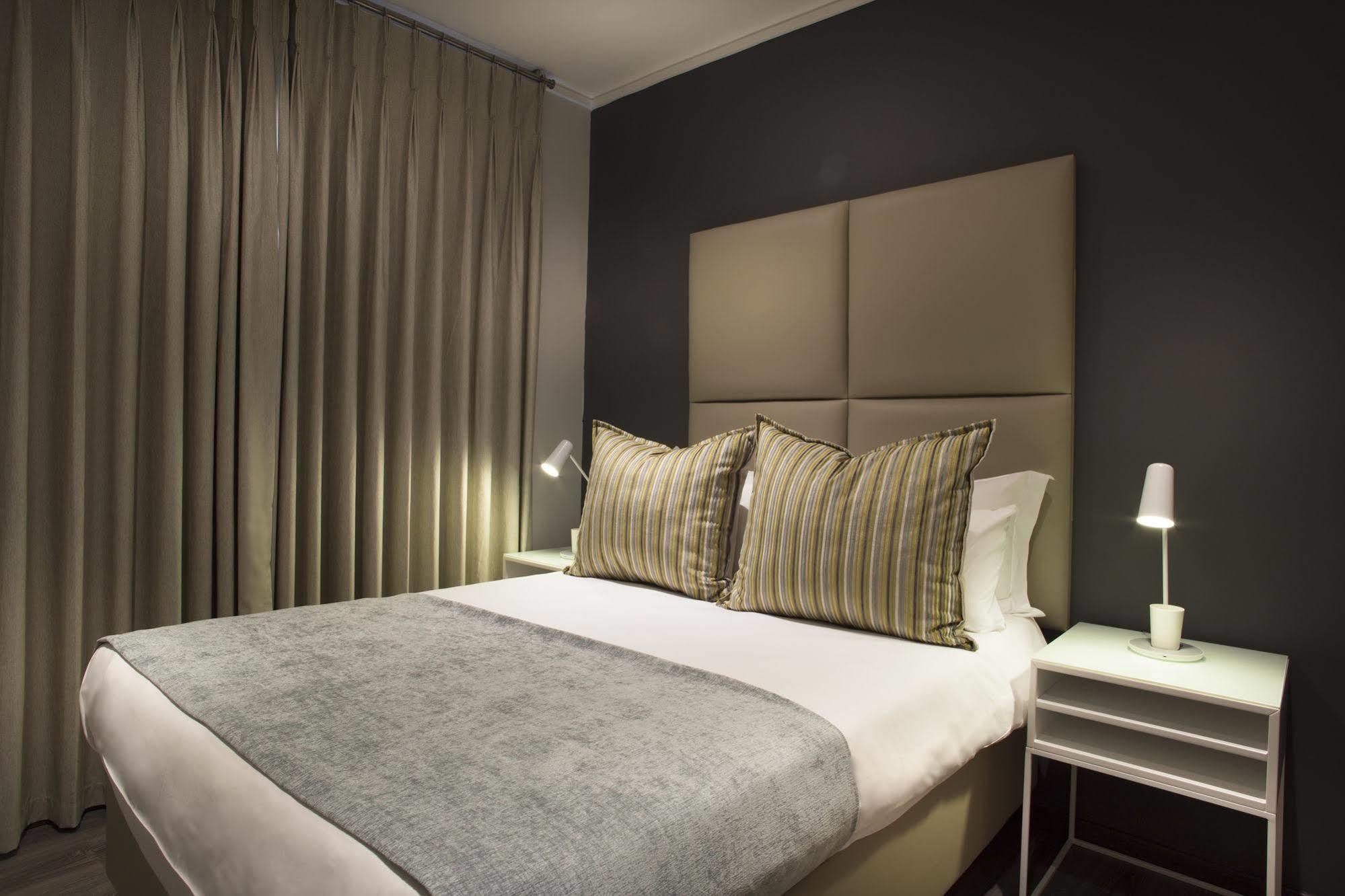 Appartamento C.A.G - Upper East Side Sandton Esterno foto